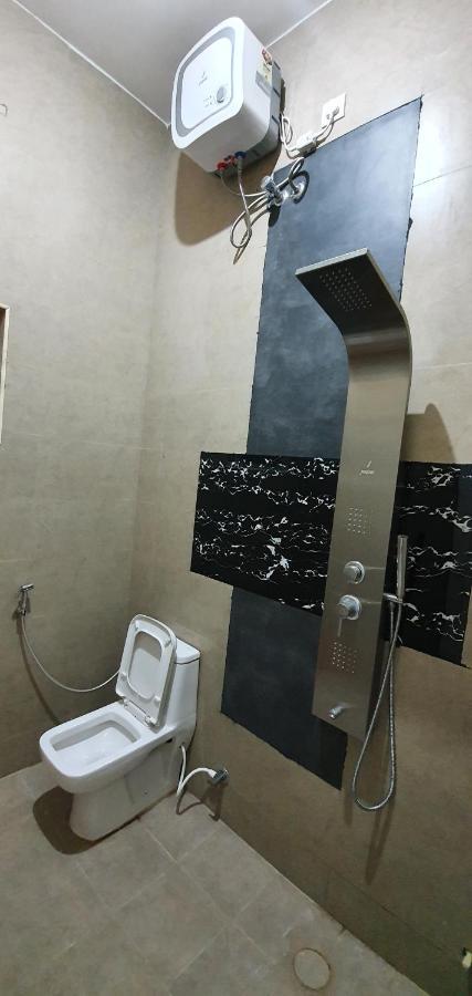 Shree Suites กุตตาลัม ภายนอก รูปภาพ